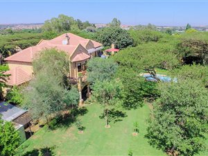 6 Bedroom House in Raslouw