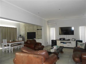 3 Bed House in Blue Lagoon
