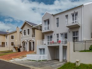 4 Bed House in Welgevonden Estate