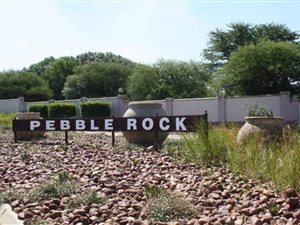 988 m² Land available in Pebble Rock