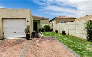 2 Bedroom House in Anchorage Park