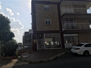 3 Bed Flat in New Redruth