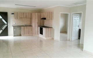 2 Bedroom Garden Cottage in Crestholme
