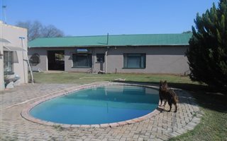 5 Bedroom House in Rhodesdene