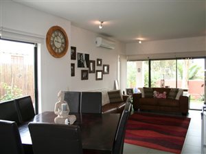 3 Bed Duplex in Bryanston