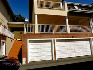 3 Bed Duplex in Mt Edgecombe