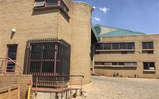 423 m² Industrial space in Gateway Industrial Park