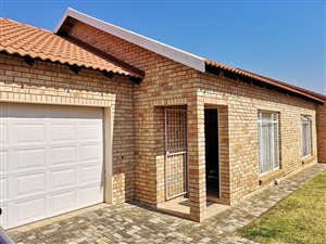 2 Bed Townhouse in Wilkoppies