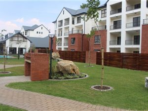 3 Bed Apartment in Modderfontein