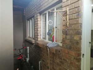 2 Bed Garden Cottage in Birchleigh