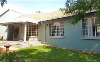 3 Bedroom House in Highveld