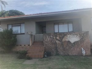 3 Bed House in Montclair