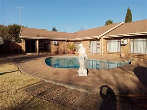 5 Bed House in Vanderbijlpark SW