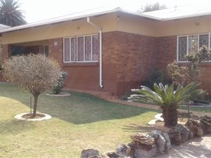 3 Bed House in Symhurst