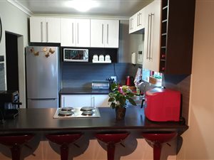2 Bed House in Oakglen