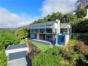 4 Bed House in Newlands
