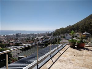 3 Bed House in Fresnaye