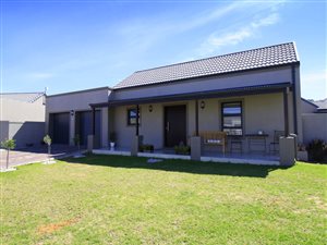 3 Bed House in Somerset Country Estate
