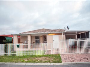 3 Bed House in Loevenstein