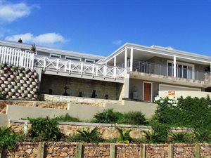 3 Bed House in Knysna Heights