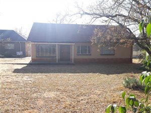 3 Bedroom House in Stilfontein