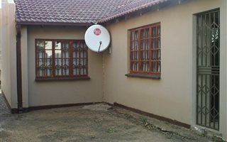 3 Bedroom House in Noordhoek