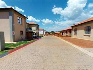 3 Bed House in Amandasig