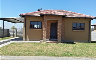 2 Bedroom House in Waterval East