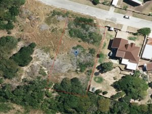 1306 m² Land available in Clarendon Marine