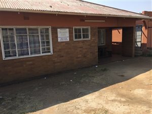 5 Bed House in Unigray