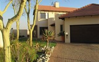 3 Bedroom House in Valleyview Estate
