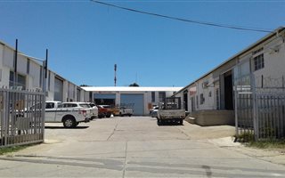 750 m² Commercial space in Kokstad