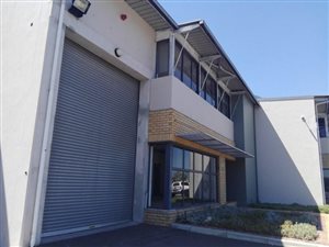 400 m² Industrial space in Airport Industria