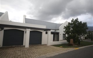 3 Bedroom House in Jamestown