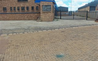 1600 m² Commercial space in Middelburg Central