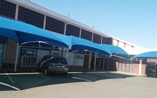 Commercial space in Risiville