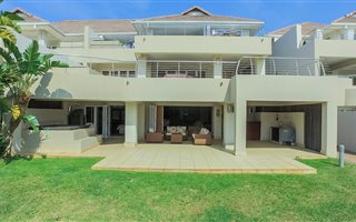 4 Bedroom Apartment in Simbithi Estate