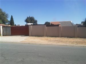 2 Bed House in Moffat View