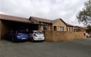 3 Bedroom Townhouse in North Riding