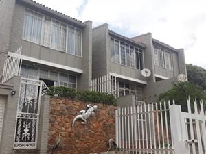 2 Bed Duplex in Florida Hills