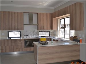 3 Bed House in Lombardy Estate