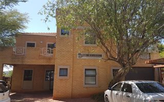 420 m² Commercial space in Randpark Ridge