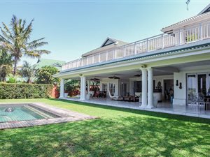 6 Bedroom House in Mt Edgecombe Estate 1 & 2