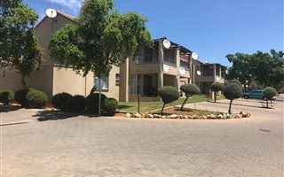Bachelor apartment in Tijger Valley and surrounds