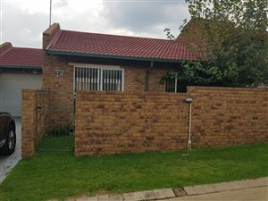 3 Bed Simplex in Birchleigh