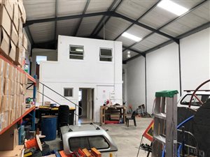 341 m² Commercial space in Somerset West Business Park
