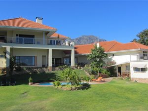 7 Bed House in Briza