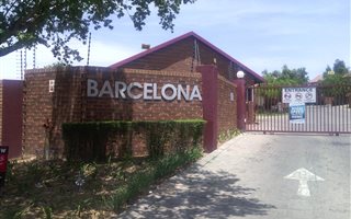 2 Bedroom Apartment in The Reeds