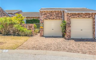 3 Bedroom Cluster in South End