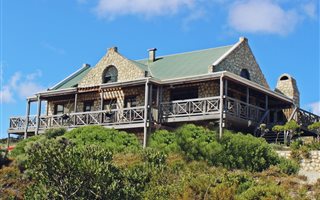 4 Bedroom House in Suiderstrand